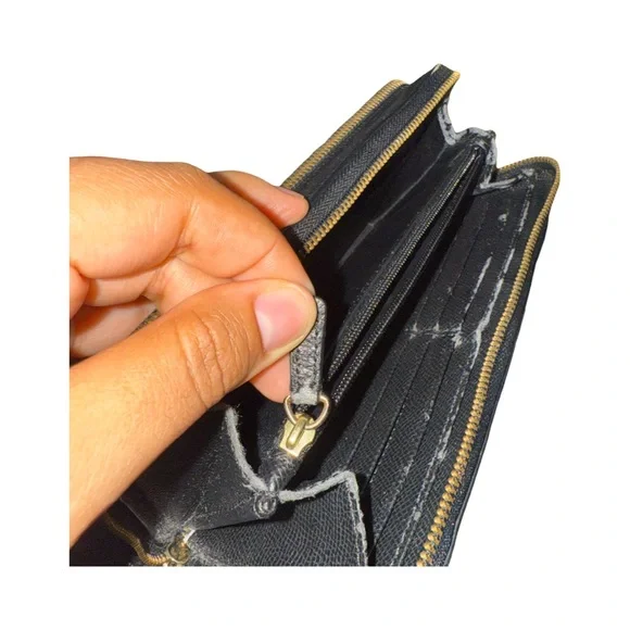 COACH Black Leather Wristlet | USED - Picture 6 of 8